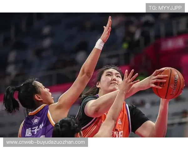 女篮新星张子宇WCBA首秀砍15分6篮板,表现可圈可点 女篮新星张子宇WCBA首秀砍15分6篮板,表现可圈可点