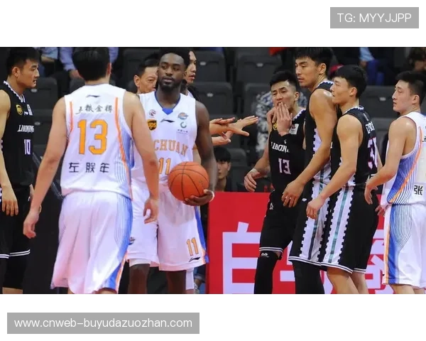 “阿不都沙拉木获CBA周最佳，新疆队长领袖表现”